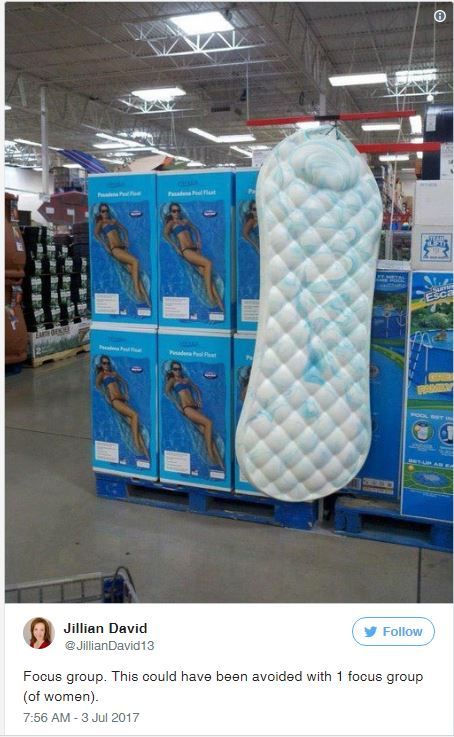 pool%20float_zpsmlrsfdxl.jpg