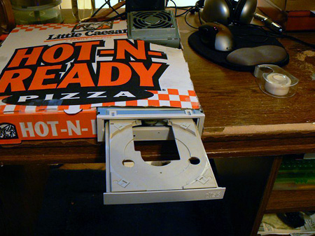 pizza-computer.jpg