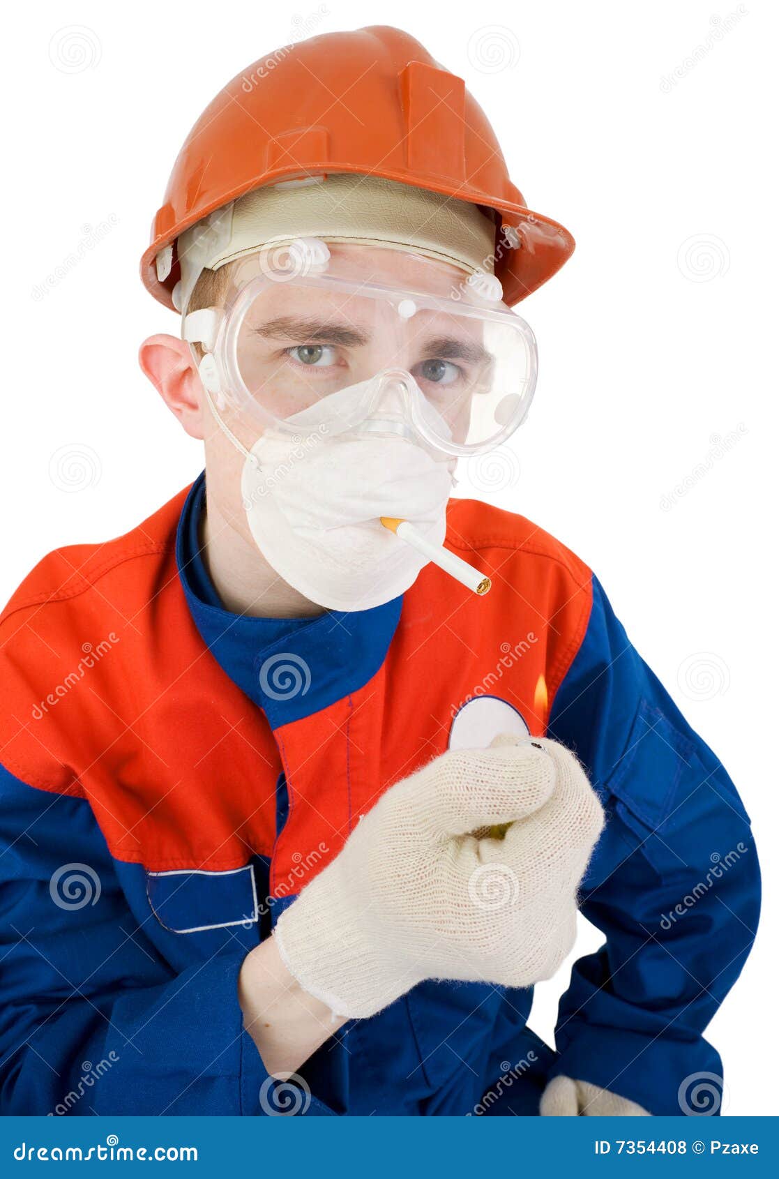 man-respirator-smoking-7354408.jpg