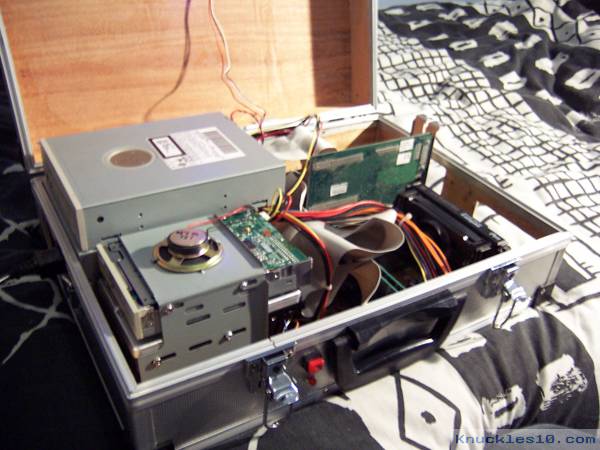 briefcasemod16.jpg