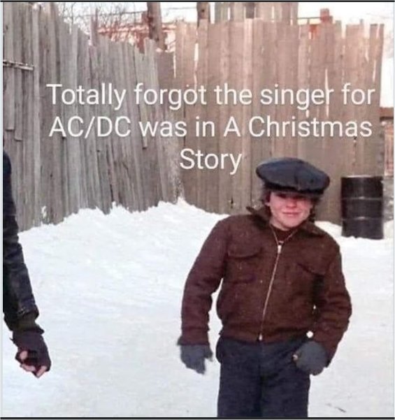 20229_acdc%20xmas%20majorgeeks.jpg