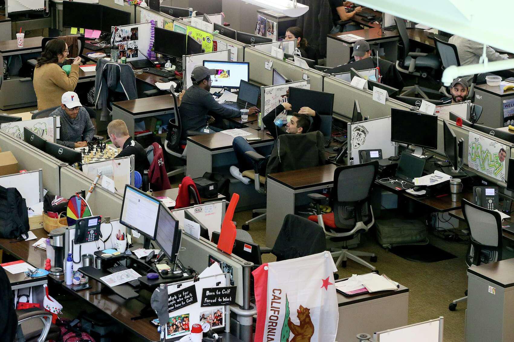 www.houstonchronicle.com