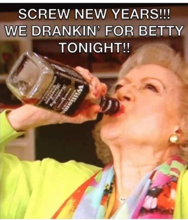 16468_betty%20white%20majorgeeks.jpg